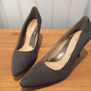 NIB Calvin Klein Dolly Grey Suede - Size 5.5M